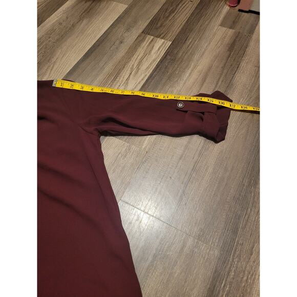Lush burgundy 3/4 sleeve roll tab tunic blouse Size S - Picture 4 of 6